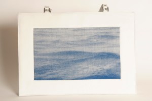 très grand cabas en buffle blanc craie et jacquard de mérinos azur et coton blanc motif vague des Escoumins